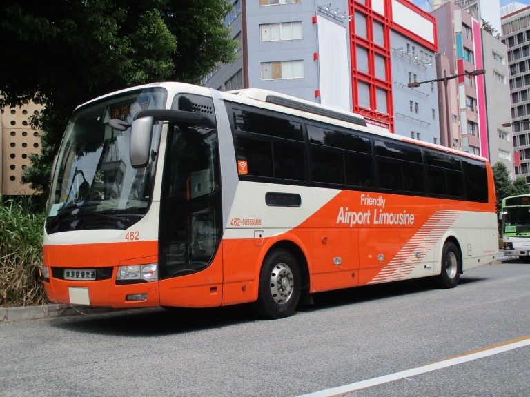 Limousine Bus