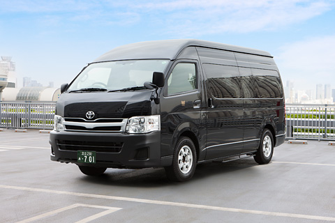 Toyota Hiace Van