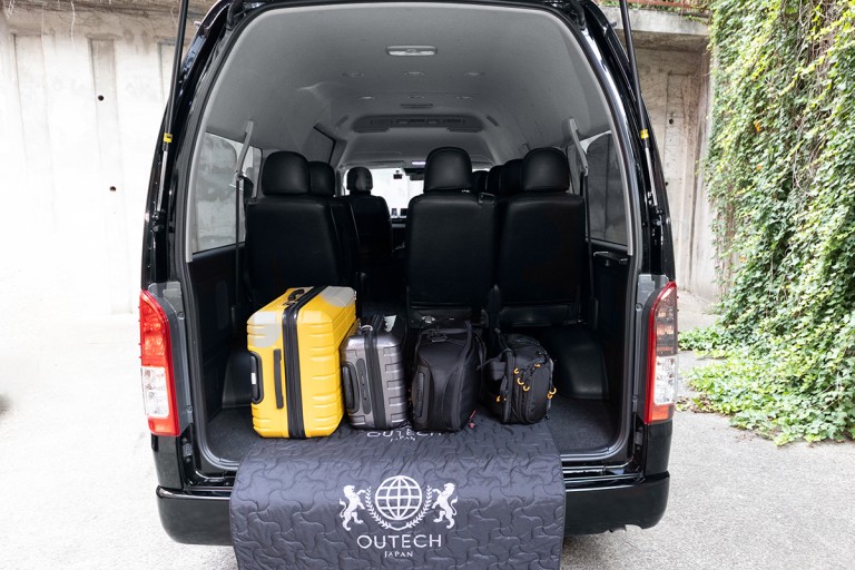 Hiace luggage space