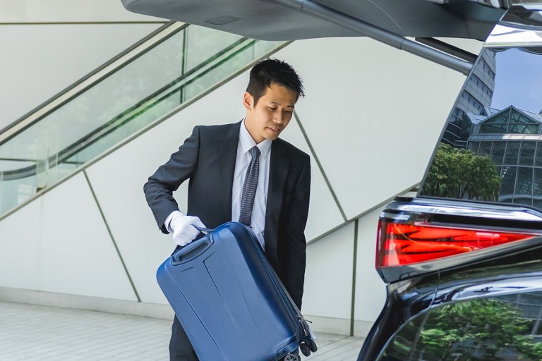 Outech premium limousine service
